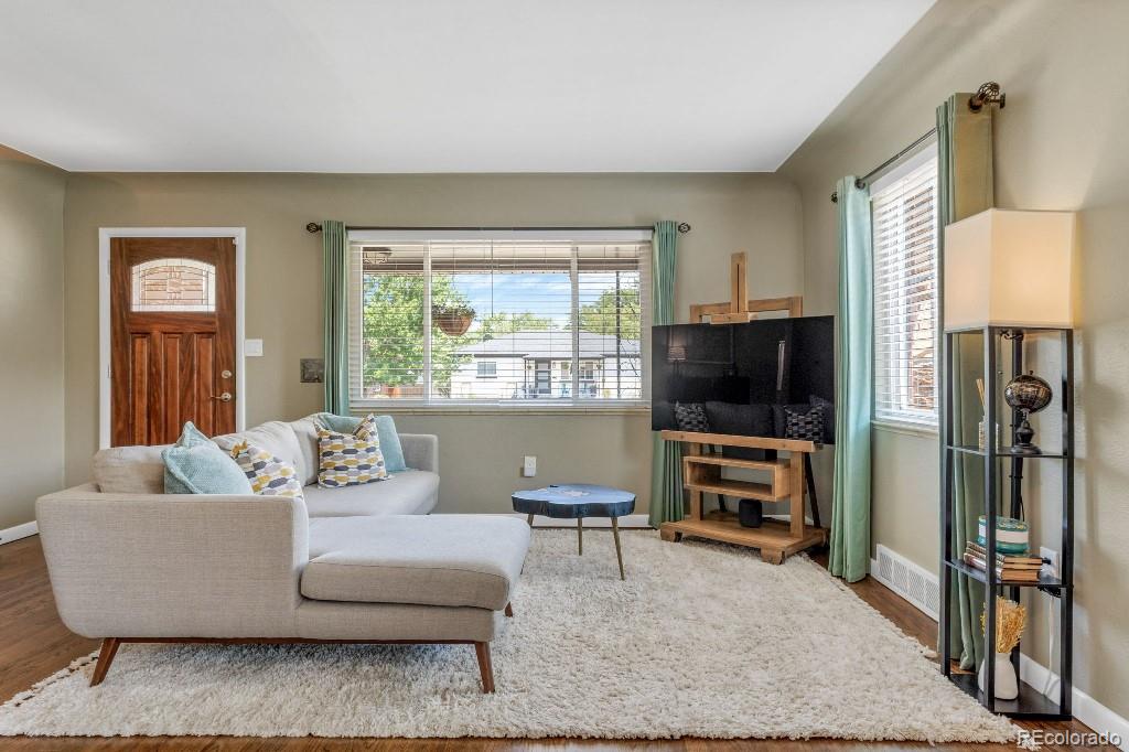 4639 Saulsbury Street