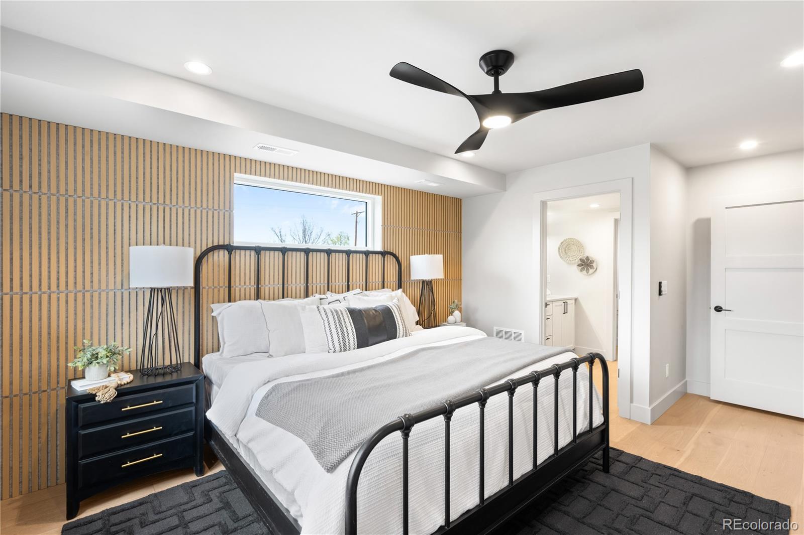 2520 S Cherokee Street