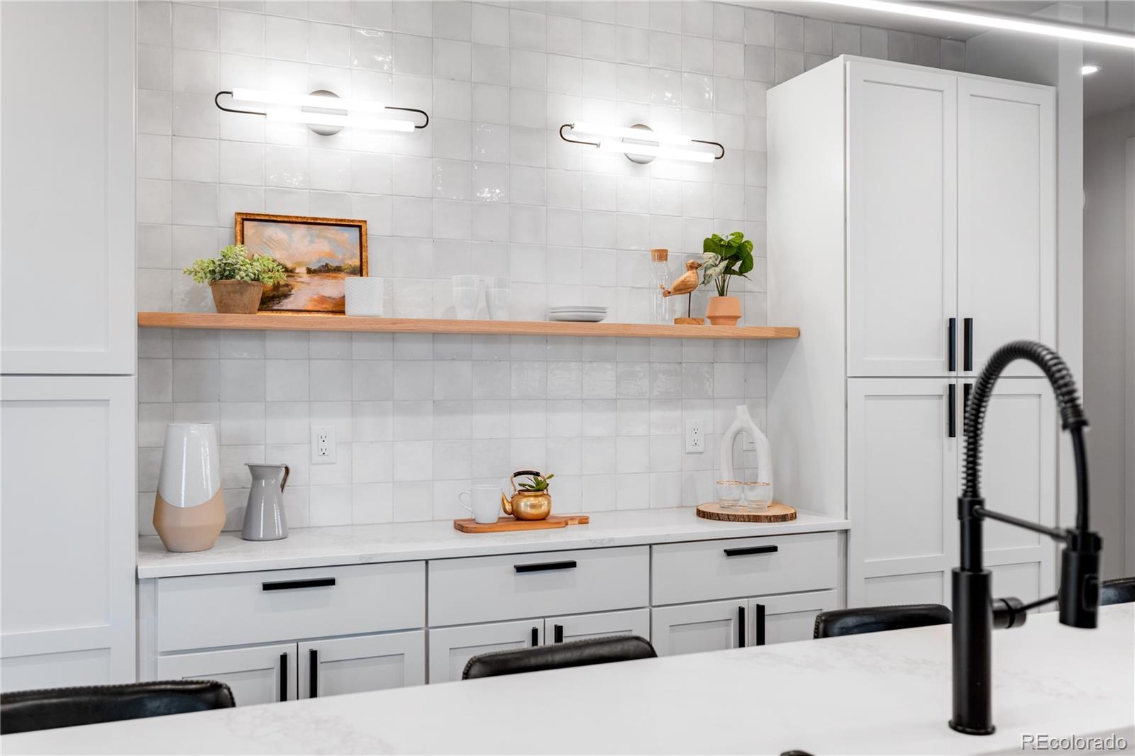 2520 S Cherokee Street