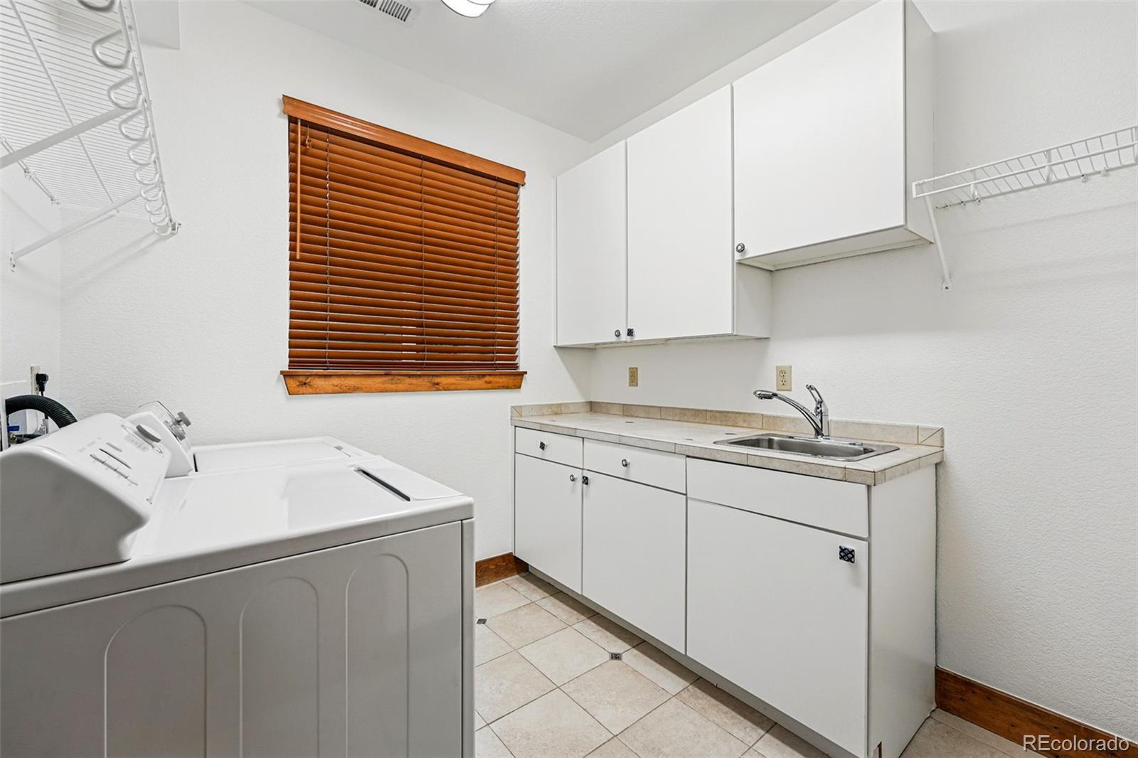 2424 S Steele Street