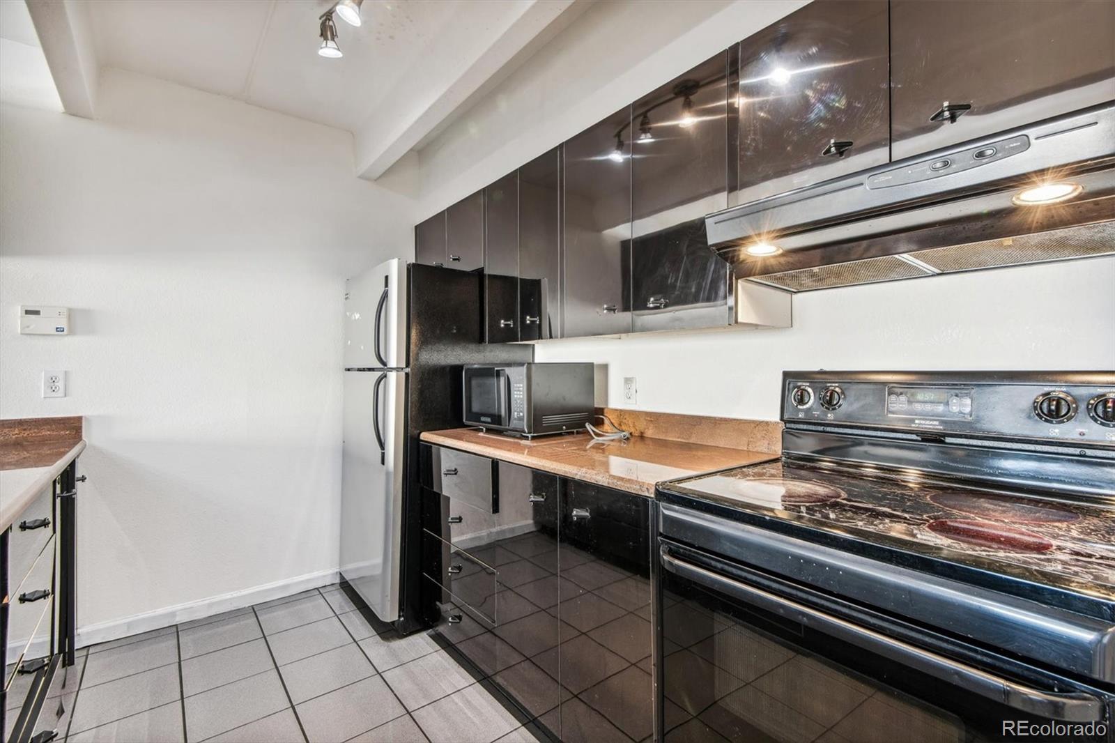 777 N Washington Street Unit: 708