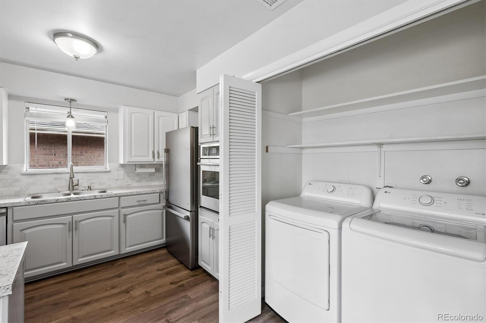 2180 E Columbia Place