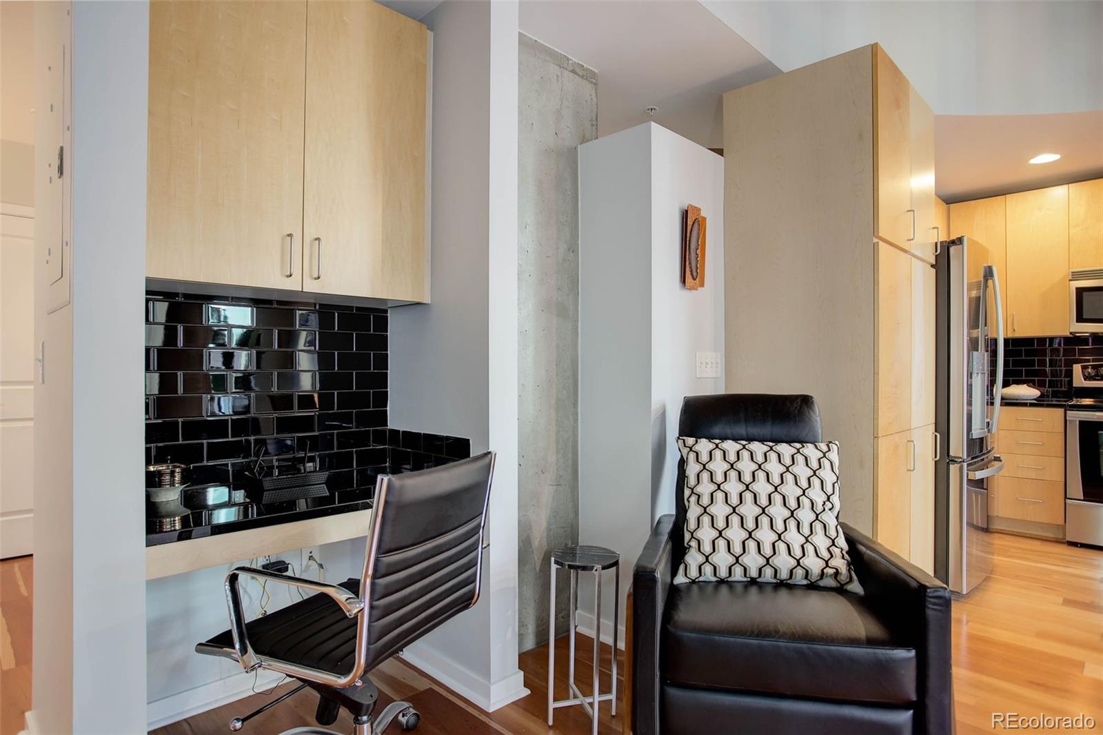 1700 Bassett Street Unit: 504