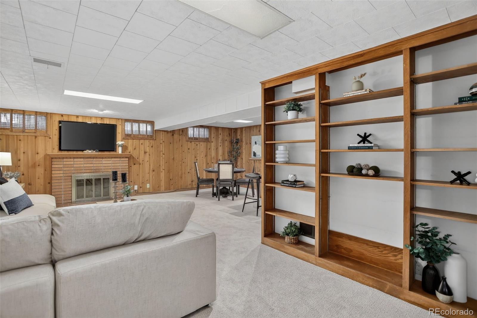 3000 S Madison Street