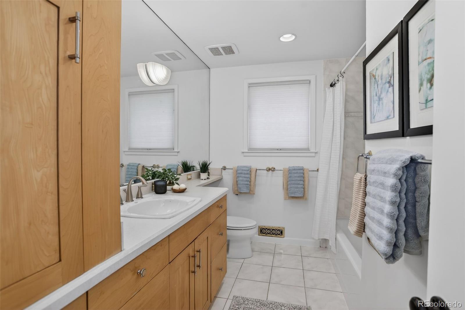 3000 S Madison Street