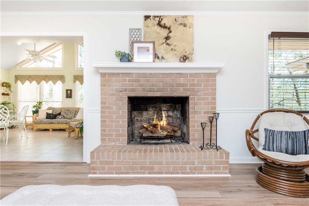 4079 Winding Valley Drive SE