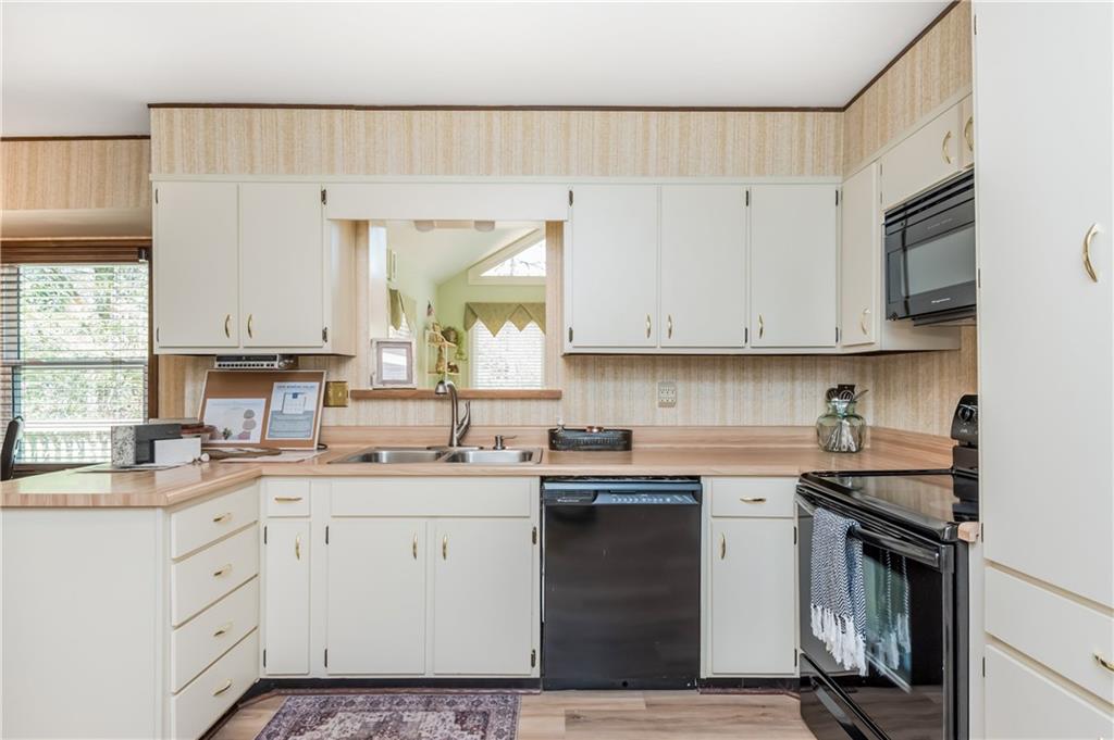 4079 Winding Valley Drive SE