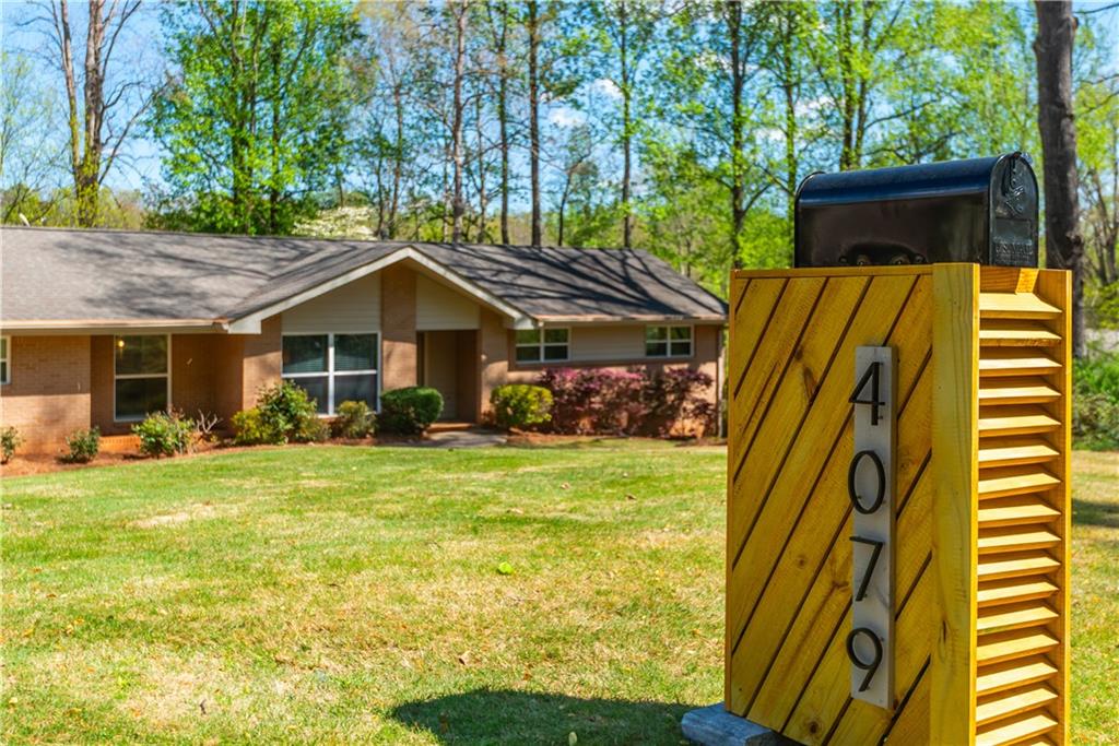 4079 Winding Valley Drive SE