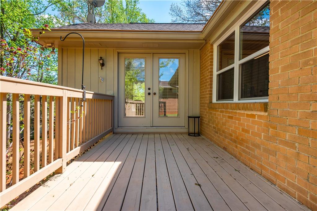 4079 Winding Valley Drive SE