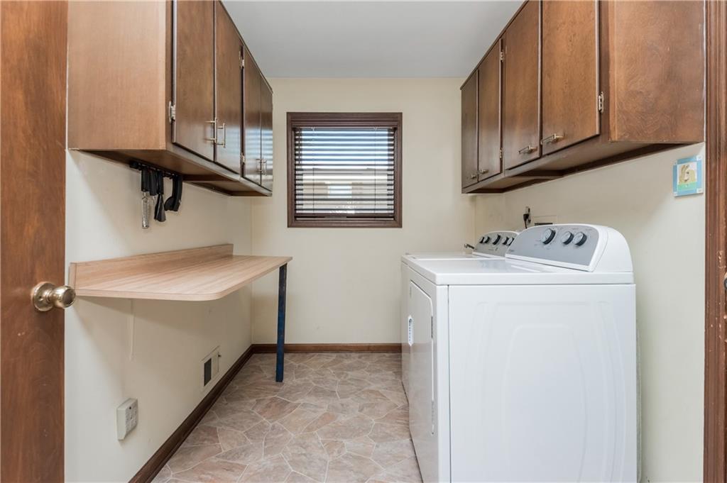 4079 Winding Valley Drive SE