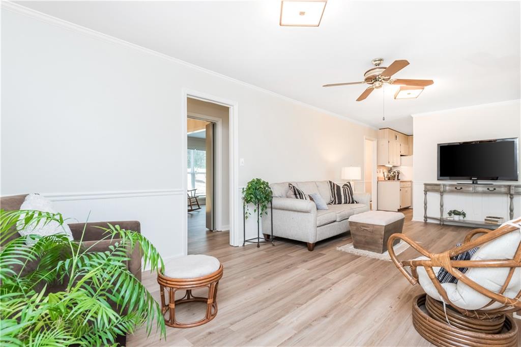 4079 Winding Valley Drive SE