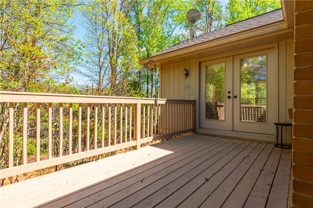 4079 Winding Valley Drive SE