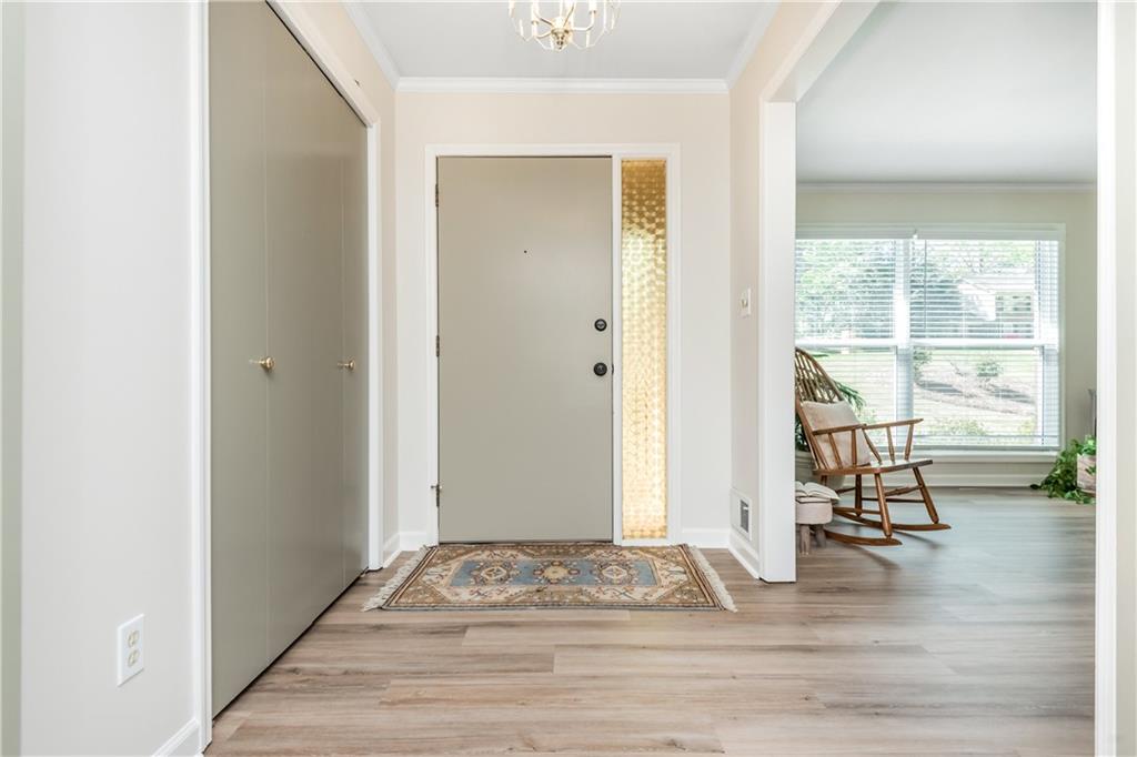 4079 Winding Valley Drive SE