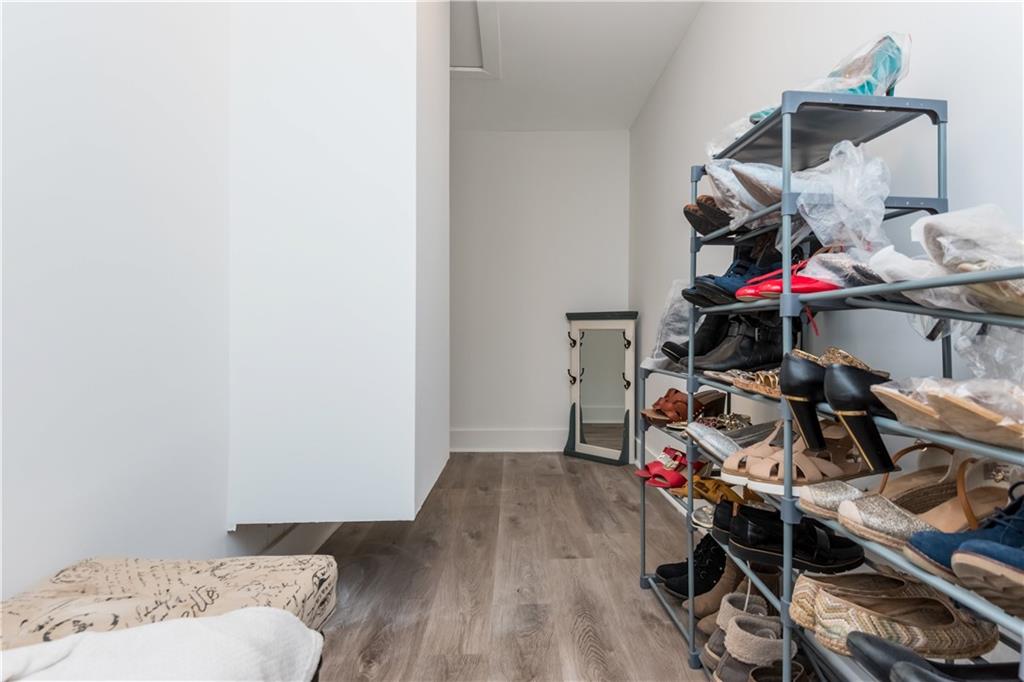 3785 Somerset Drive SW