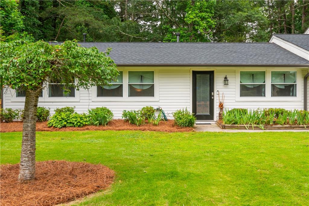 3785 Somerset Drive SW