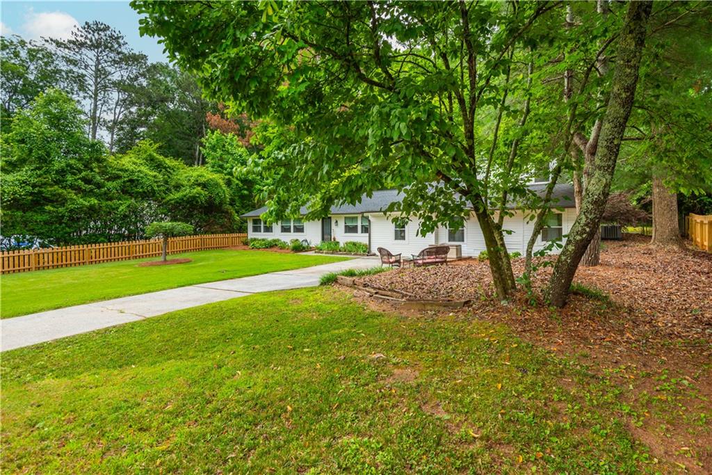 3785 Somerset Drive SW