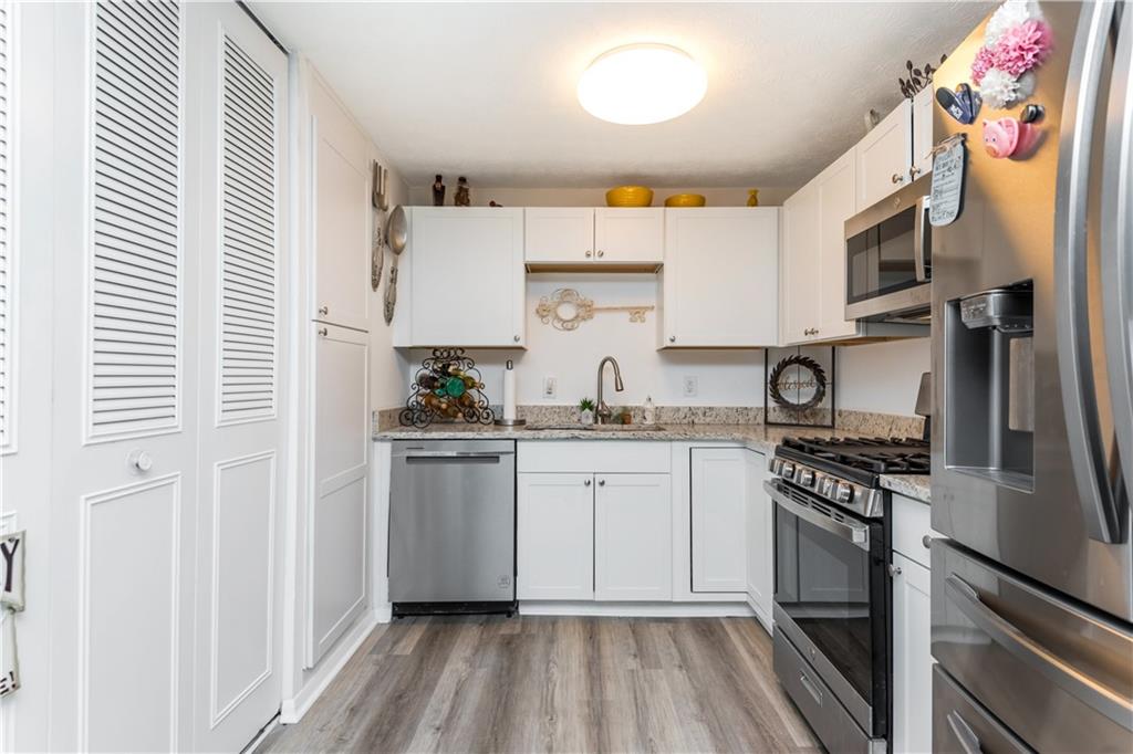 3785 Somerset Drive SW