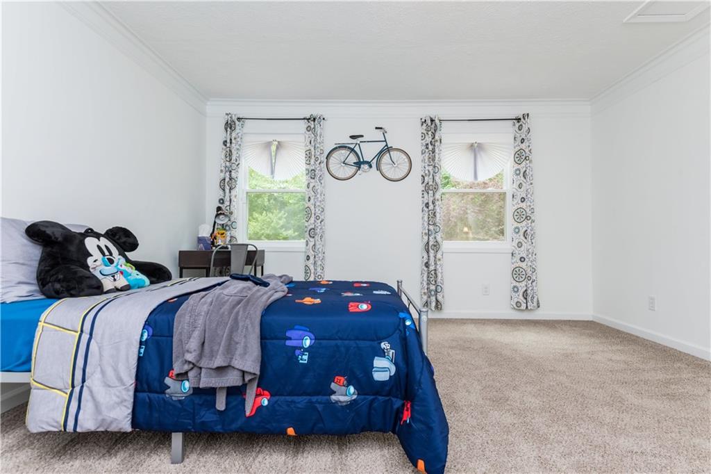 3785 Somerset Drive SW