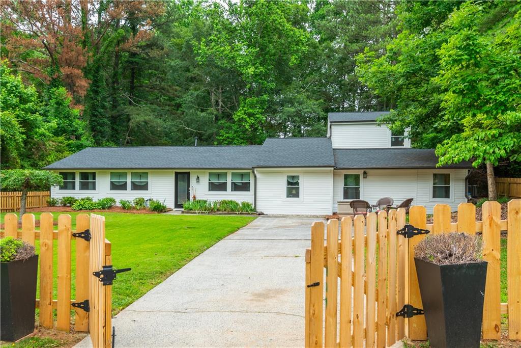 3785 Somerset Drive SW