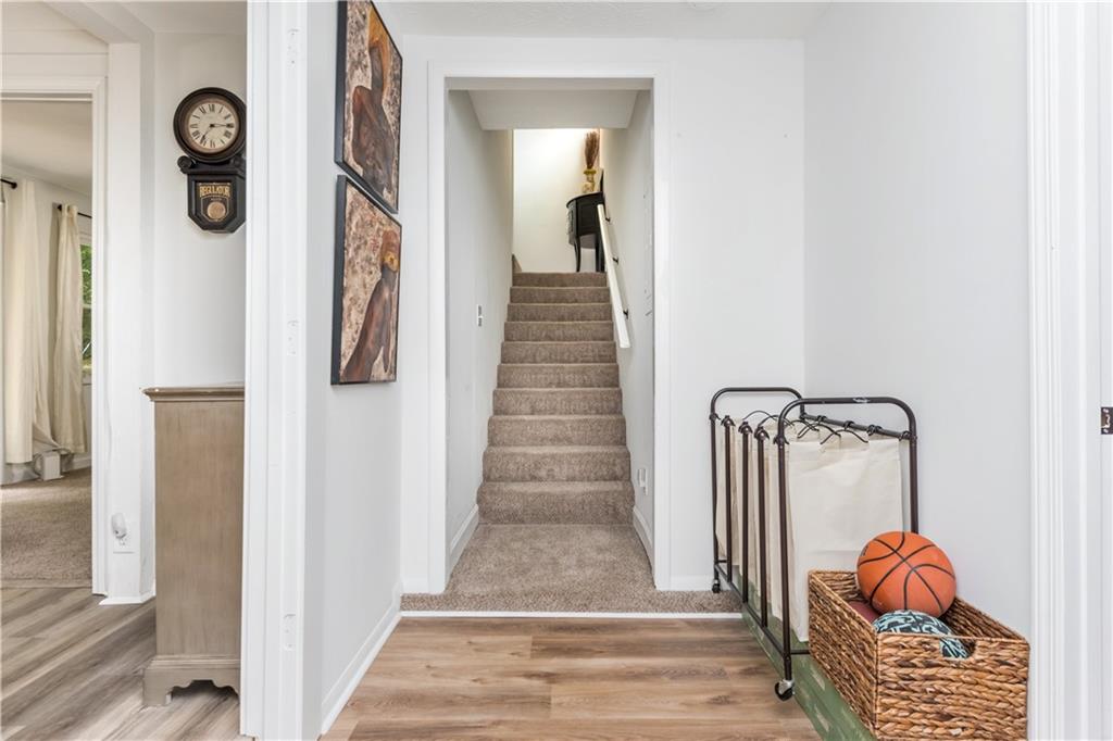 3785 Somerset Drive SW