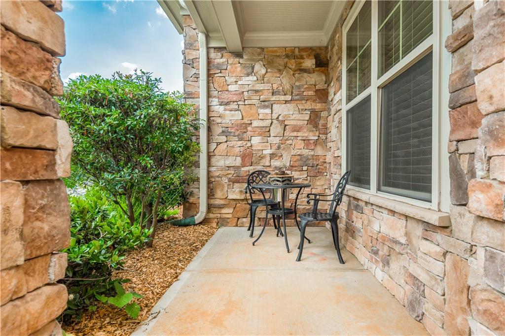 1107 Meadow Grass Lane