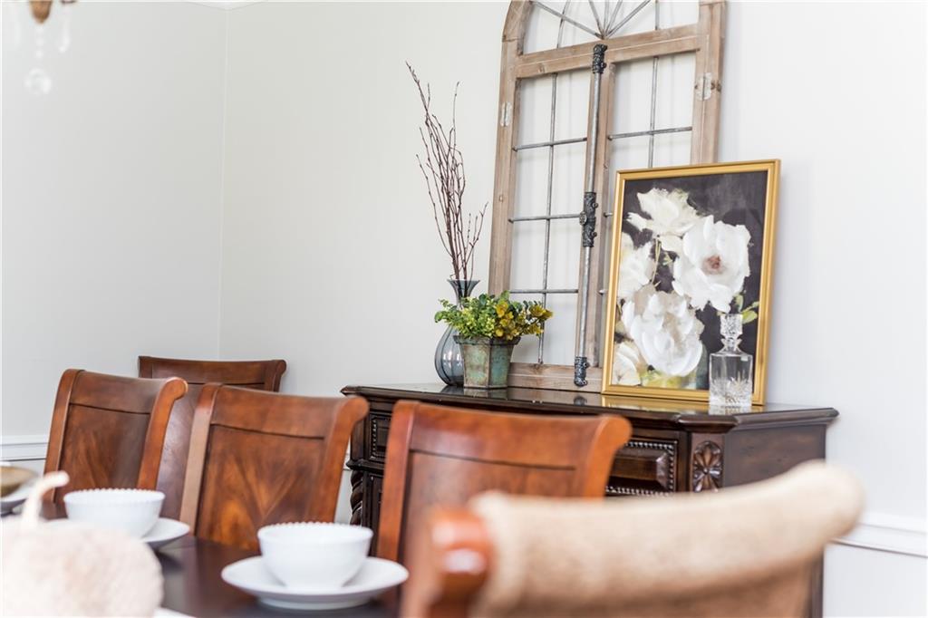 2351 Fenwick Court SW