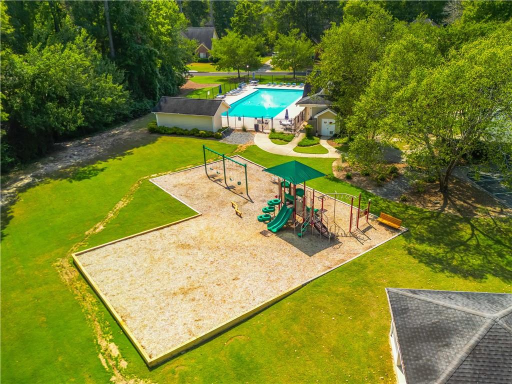 2351 Fenwick Court SW