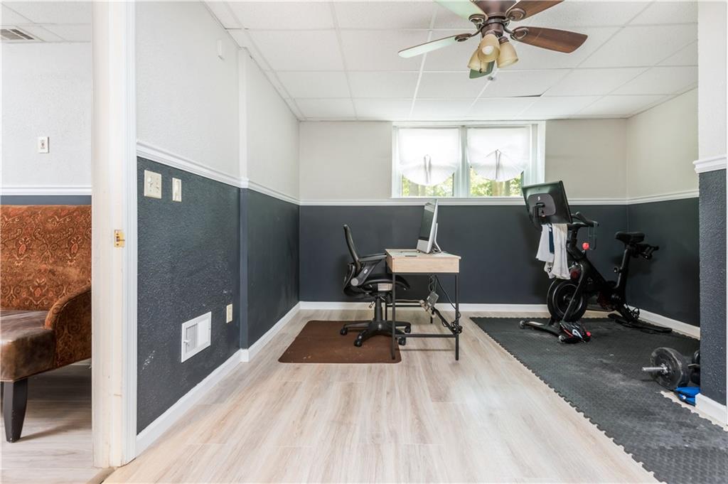 2351 Fenwick Court SW