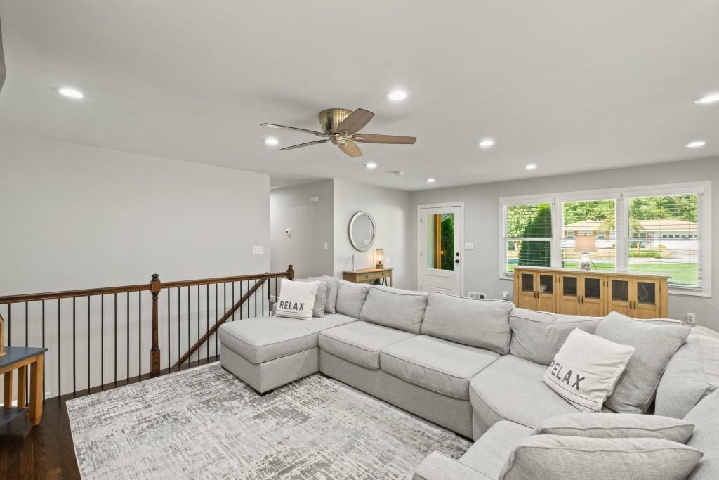 390 Crossville Court