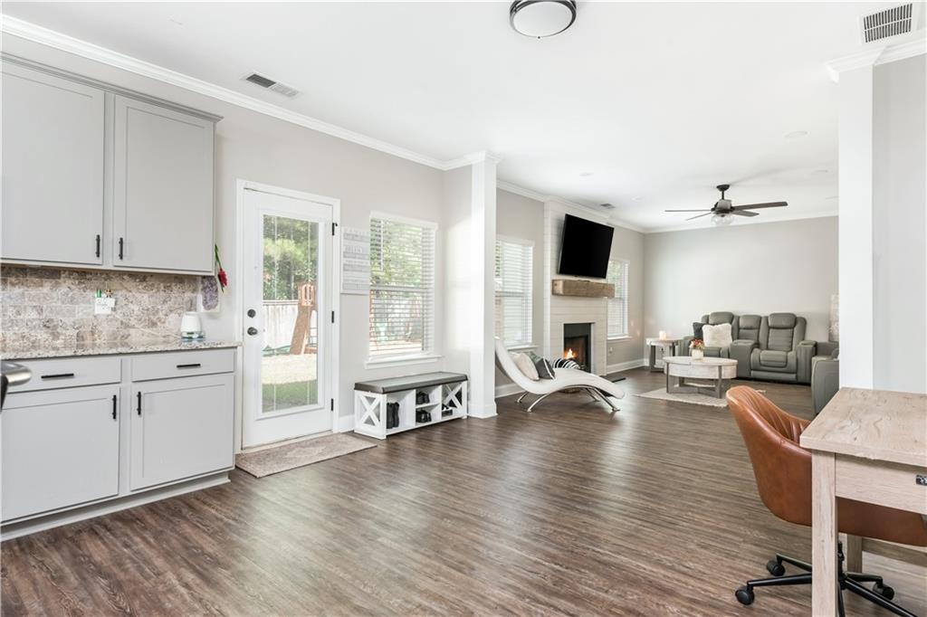 578 Stable View Loop