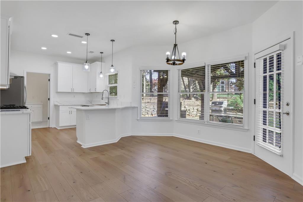 1587 Ridge Point Court