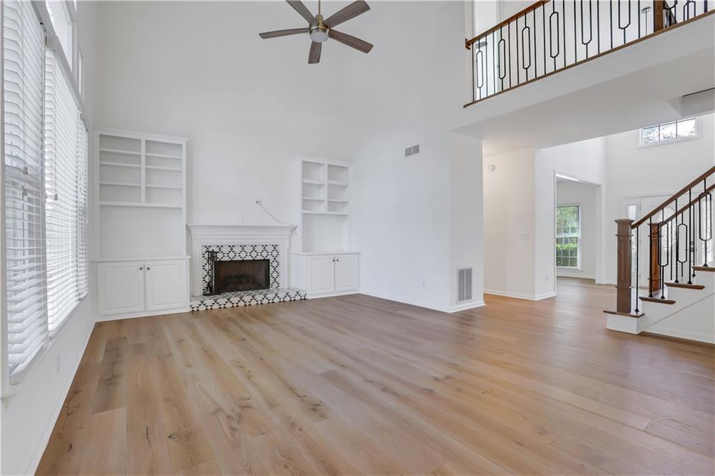 1587 Ridge Point Court