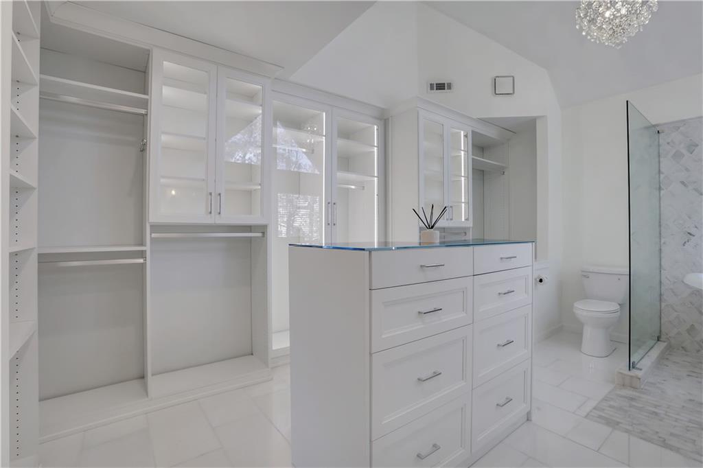 1587 Ridge Point Court