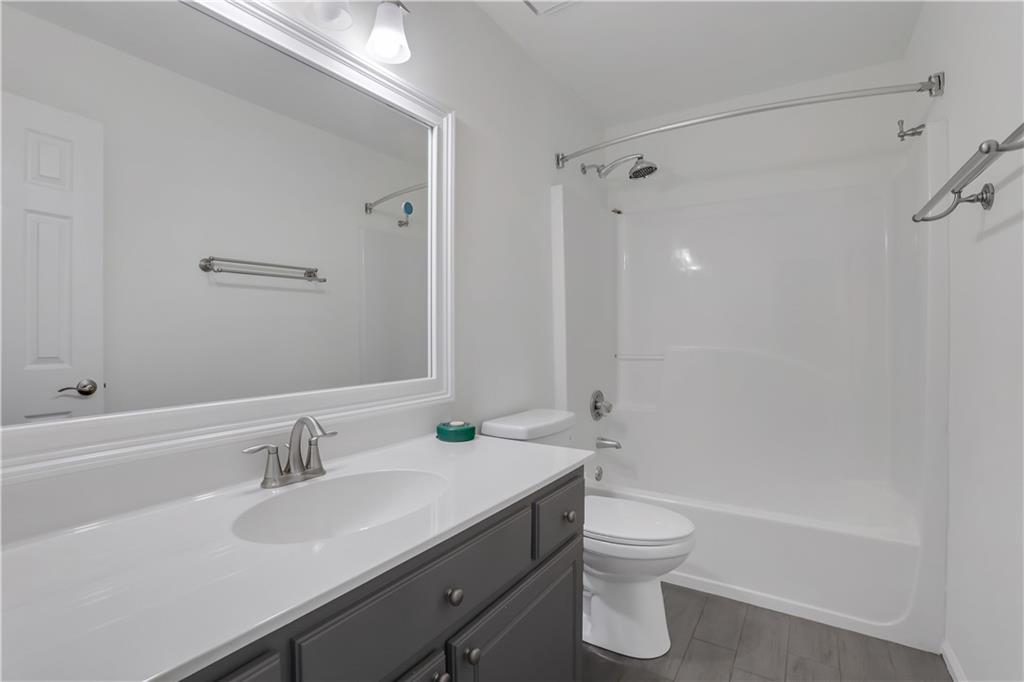 1587 Ridge Point Court