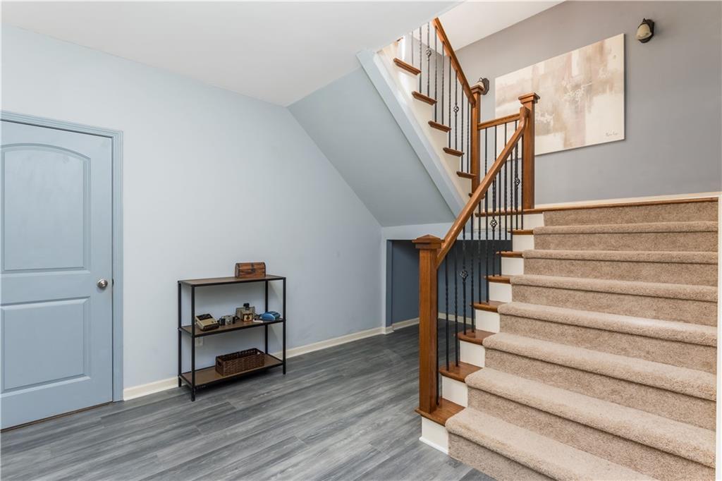 1191 Hillside Green Way