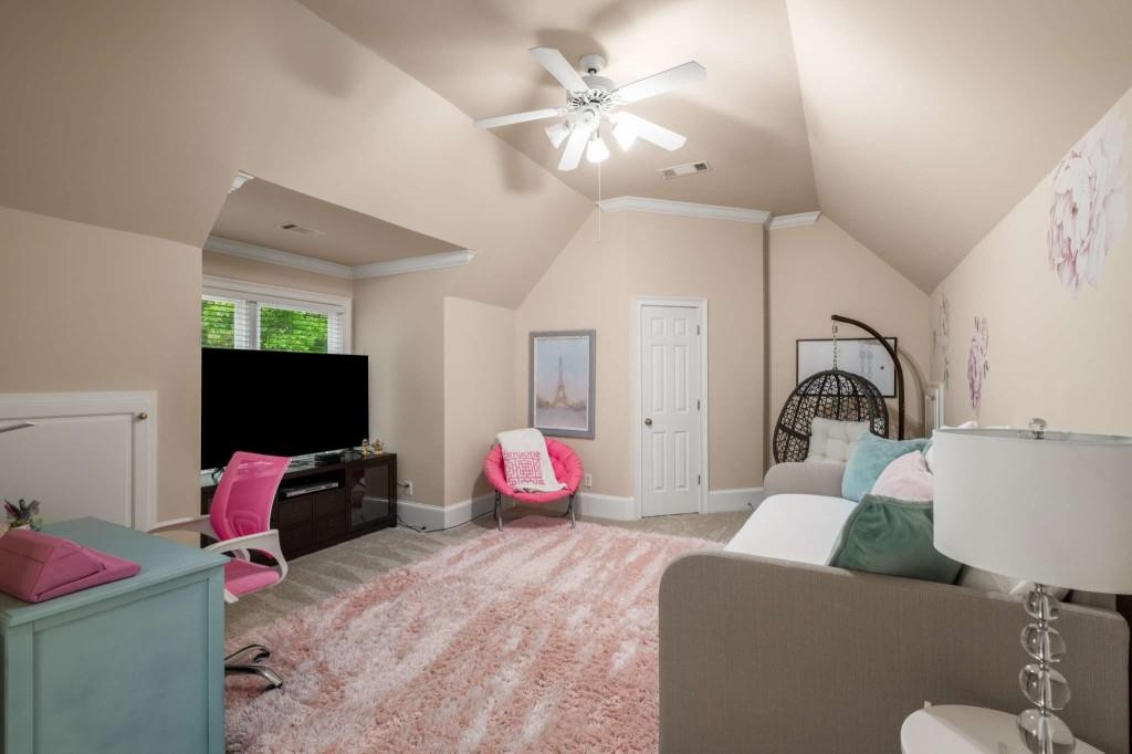 365 Champions View Drive