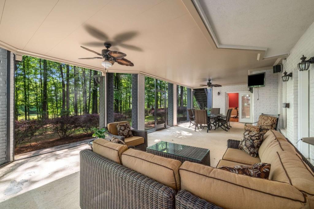 365 Champions View Drive