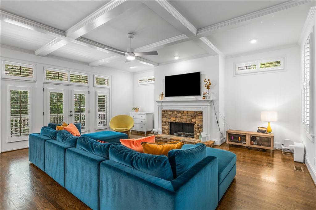 1558 Ridenour Parkway NW