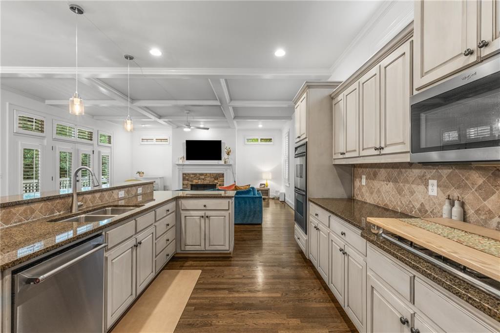 1558 Ridenour Parkway NW