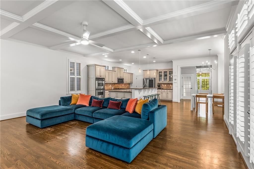 1558 Ridenour Parkway NW