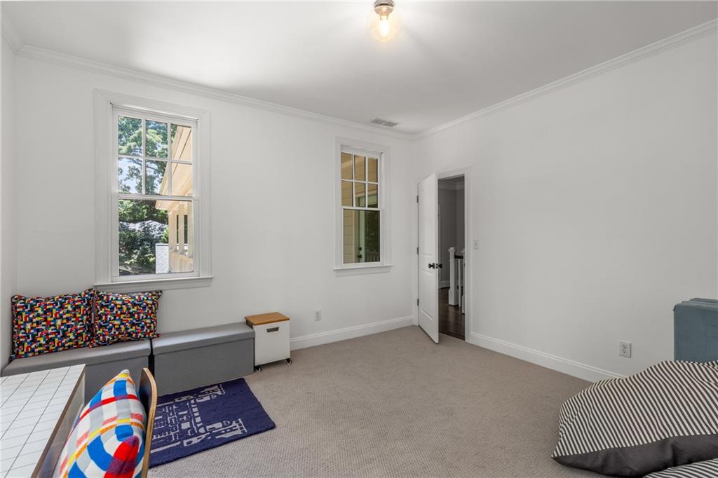 1558 Ridenour Parkway NW