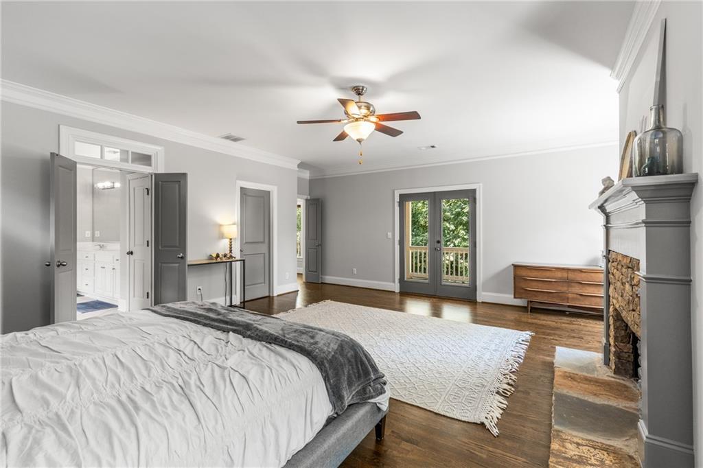 1558 Ridenour Parkway NW