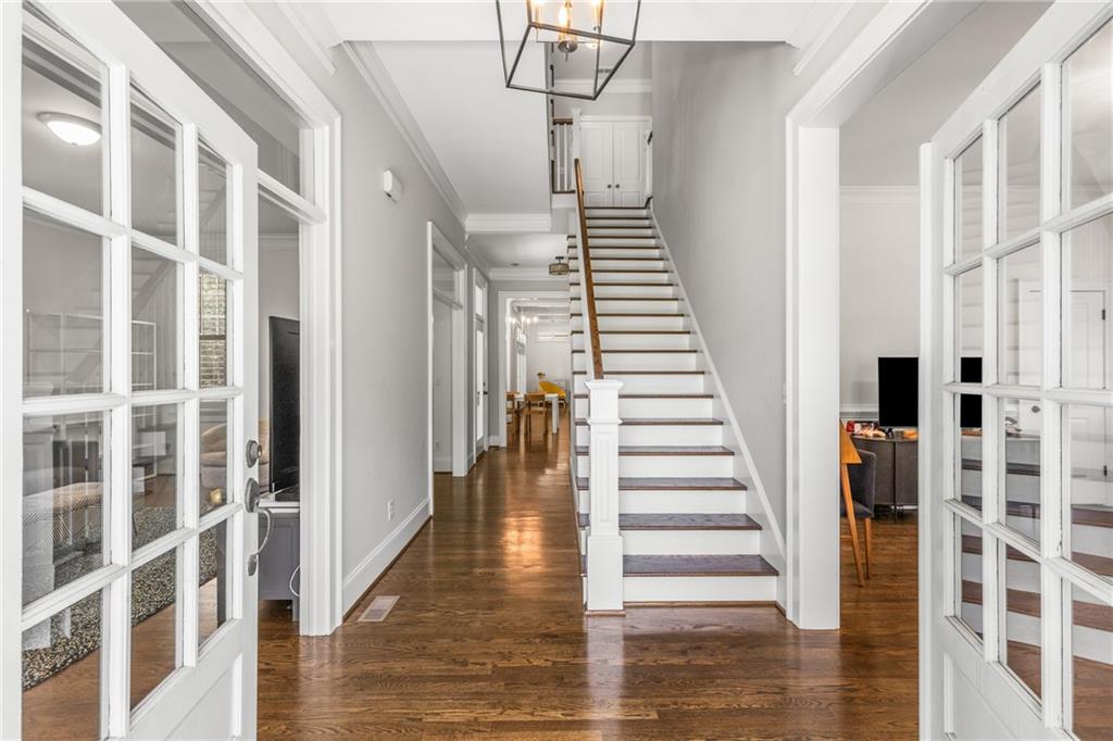 1558 Ridenour Parkway NW