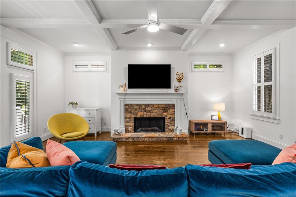 1558 Ridenour Parkway NW