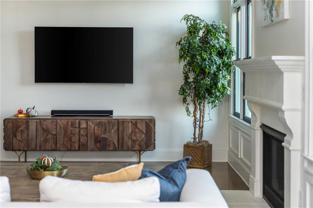 4675 Bluffside Court