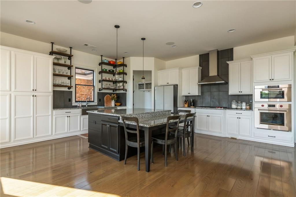 4675 Bluffside Court