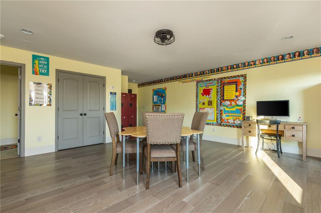 4675 Bluffside Court