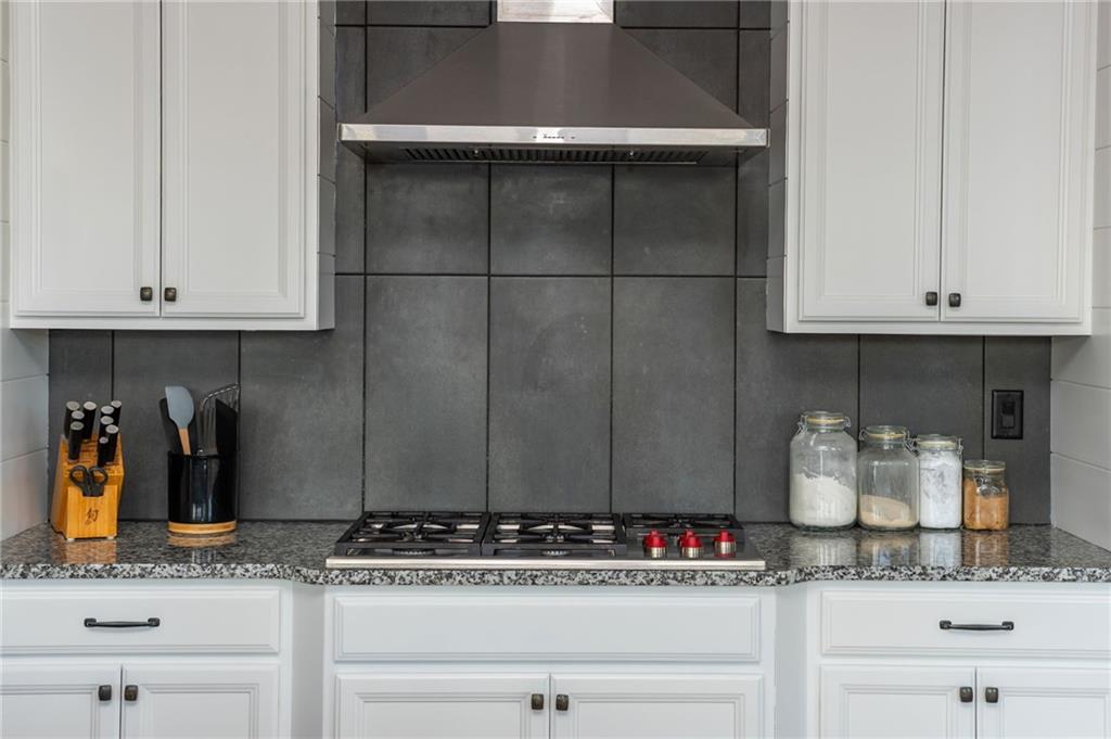 4675 Bluffside Court