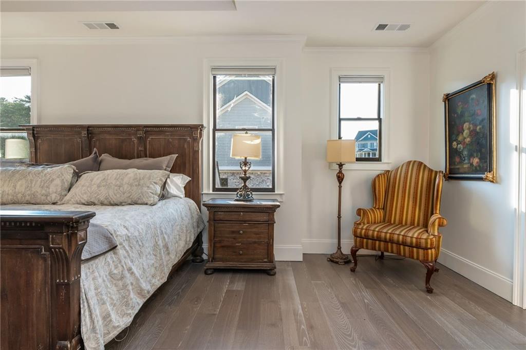 4675 Bluffside Court