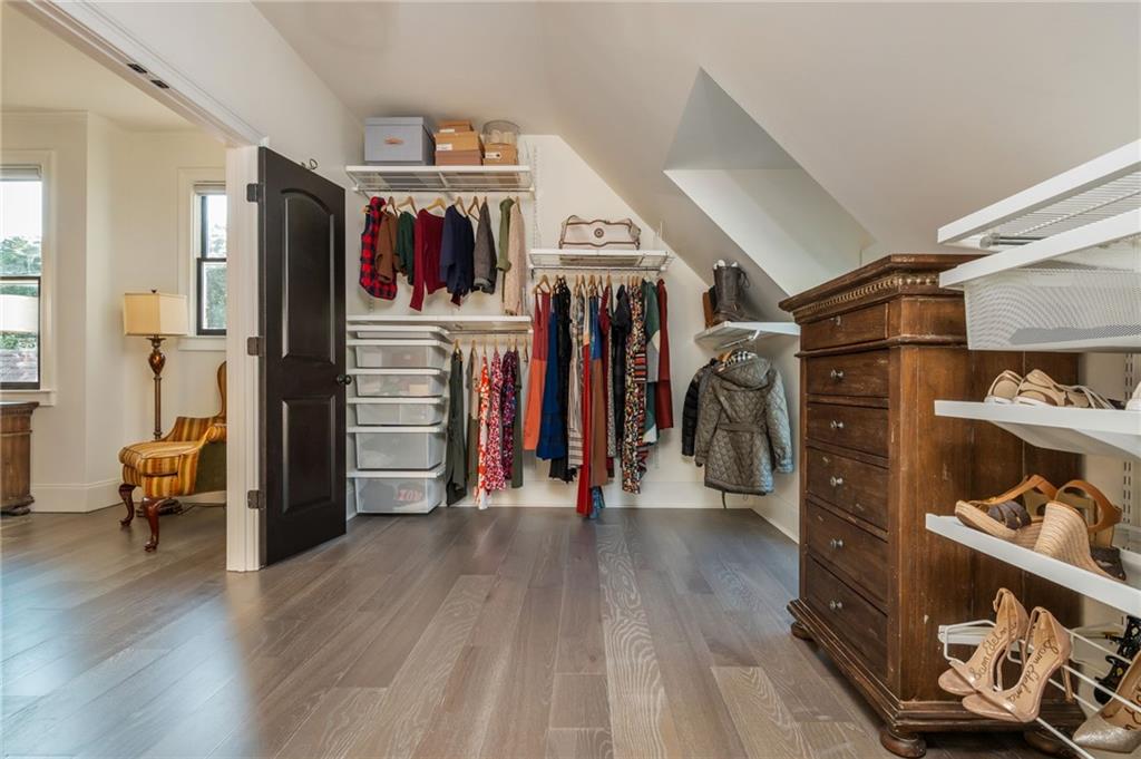 4675 Bluffside Court